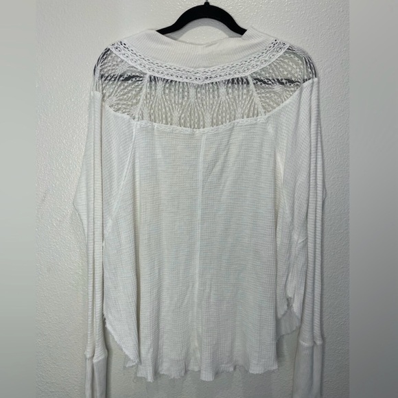 Free People Spring Valley Ivory Waffle Knit Lace Neck Long Sleeve Top Size Small - Picture 3 of 9